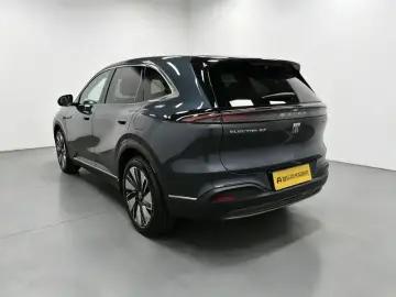2026 Buick Zhijing E7 с пробегом 5 000 км