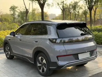 2025 BYD Hai Shi 05 EV с пробегом 21 000 км