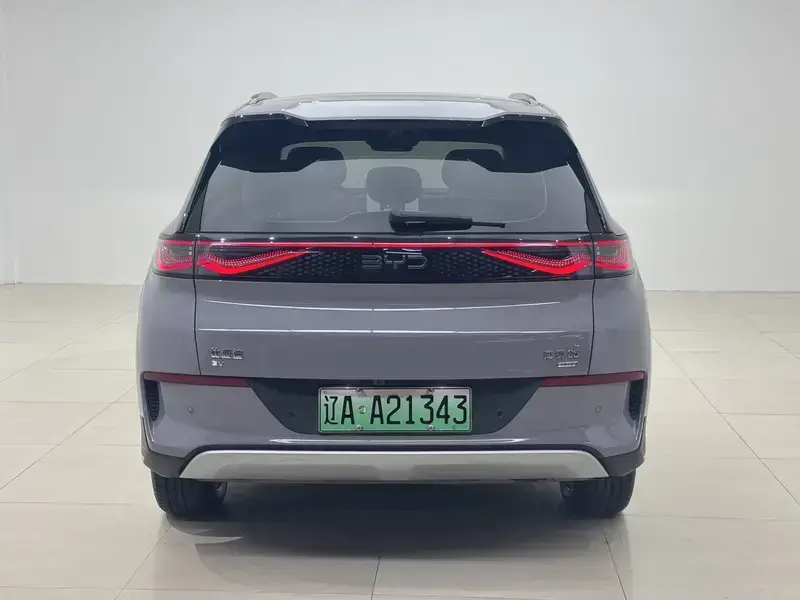 2025 BYD Hai Shi 05 EV с пробегом 46 000 км