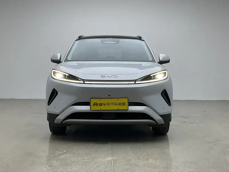 2025 BYD Hai Shi 05 EV с пробегом 22 300 км