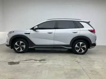 2025 BYD Hai Shi 05 EV с пробегом 22 300 км
