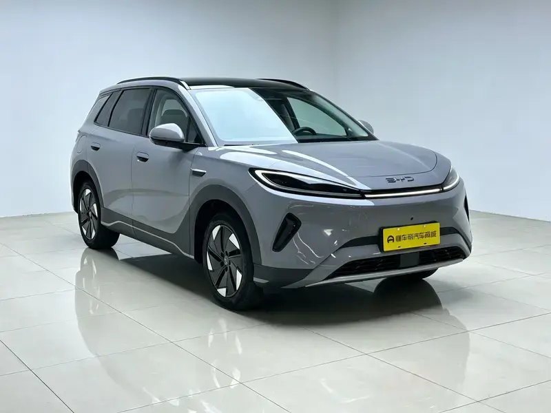 2025 BYD Hai Shi 05 EV с пробегом 19 600 км