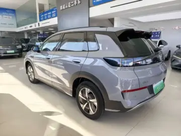 2025 BYD Hai Shi 05 EV с пробегом 37 500 км