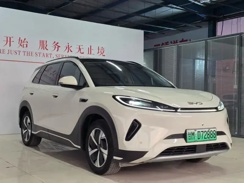 2025 BYD Hai Shi 05 EV с пробегом 42 200 км