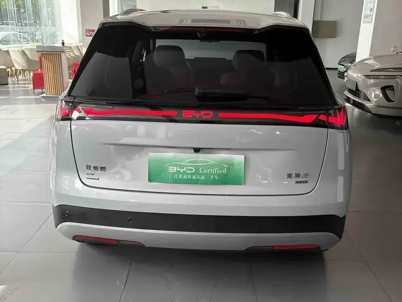 2026 BYD Hai Shi 05 EV с пробегом 500 км