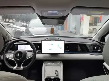 2025 BYD Hai Shi 05 EV с пробегом 17 000 км