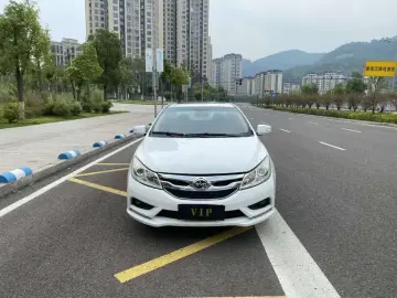 2015 BYD Surui с пробегом 148 800 км