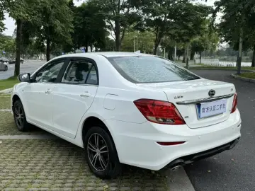 2015 BYD Surui с пробегом 68 000 км