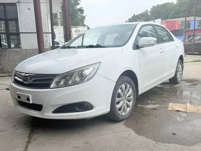 2012 BYD Surui с пробегом 118 000 км