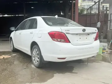2012 BYD Surui с пробегом 118 000 км