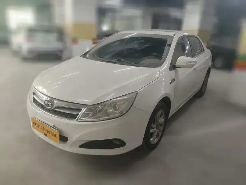 2014 BYD Surui с пробегом 37 300 км
