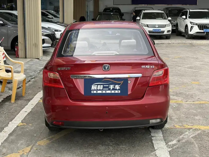 2015 Changan Yuexiang V3 с пробегом 120 000 км