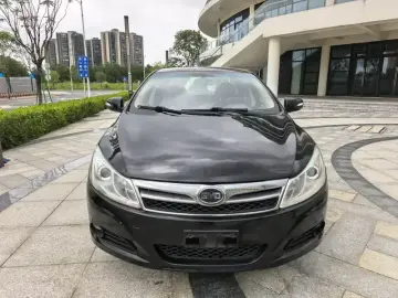 2014 BYD Surui с пробегом 130 000 км