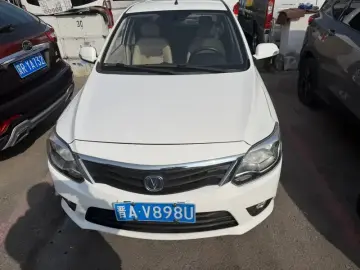 2015 Changan Yuexiang V3 с пробегом 32 000 км
