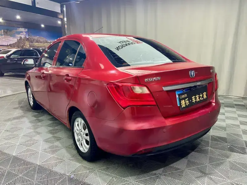 2015 Changan Yuexiang V3 с пробегом 50 000 км