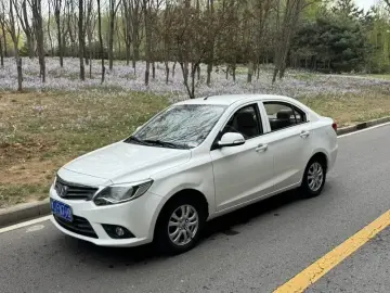 2015 Changan Yuexiang V3 с пробегом 40 000 км