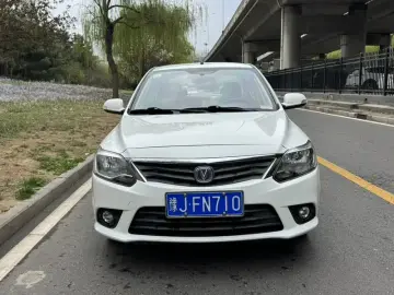 2015 Changan Yuexiang V3 с пробегом 40 000 км