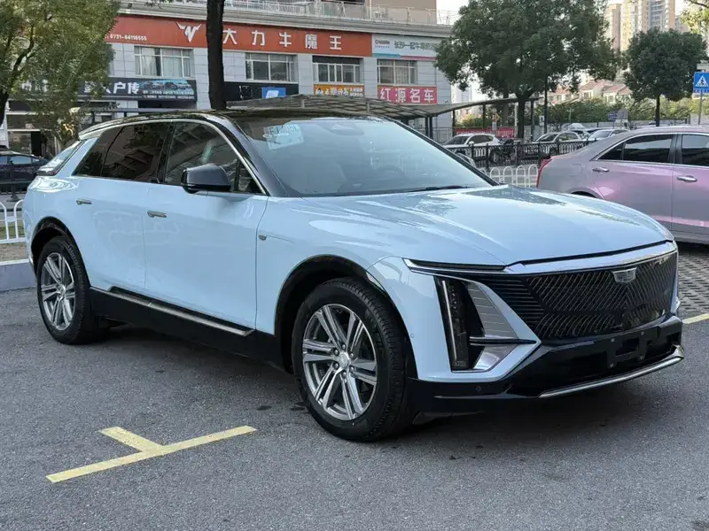 2022 Cadillac IQ Rui Ge с пробегом 33 000 км