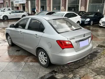 2015 Changan Yuexiang V3 с пробегом 75 000 км