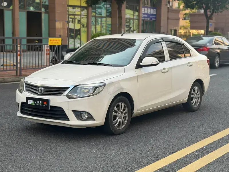 2015 Changan Yuexiang V3 с пробегом 80 000 км