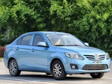 2015 Changan Yuexiang V3 с пробегом 21 800 км