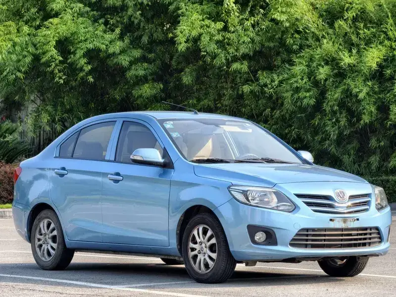 2015 Changan Yuexiang V3 с пробегом 21 800 км