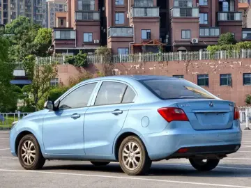2015 Changan Yuexiang V3 с пробегом 21 800 км