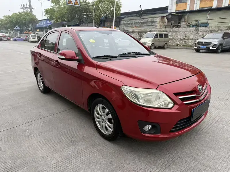 2012 Changan Yuexiang V3 с пробегом 42 000 км