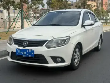 2015 Changan Yuexiang V3 с пробегом 60 000 км