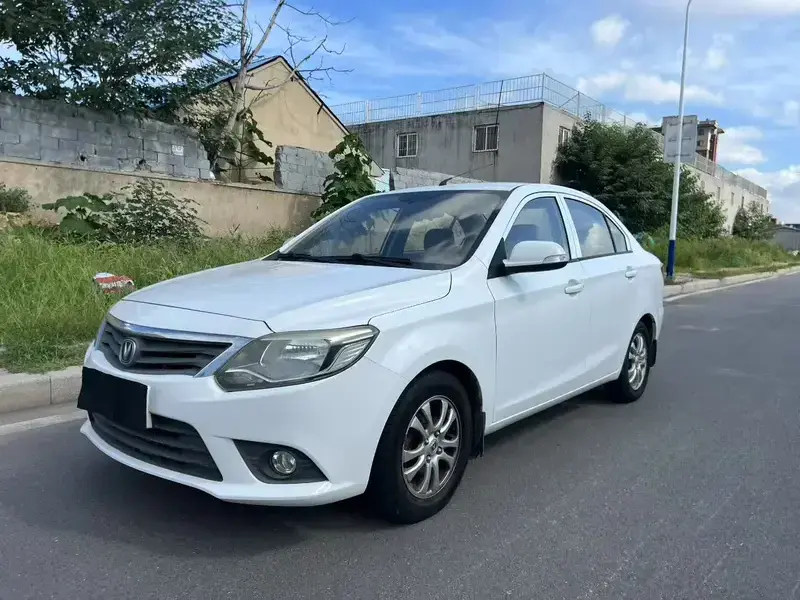 2015 Changan Yuexiang V3 с пробегом 79 000 км