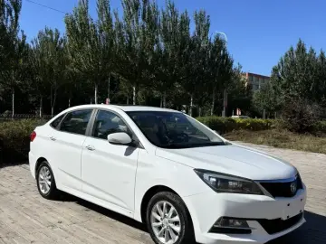 2015 Changan Yuexiang V7 с пробегом 52 000 км