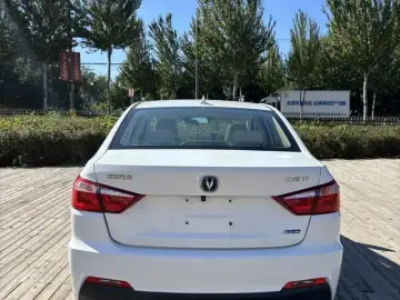 2015 Changan Yuexiang V7 с пробегом 52 000 км