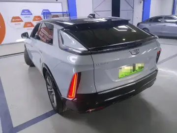 2022 Cadillac IQ Rui Ge с пробегом 62 000 км