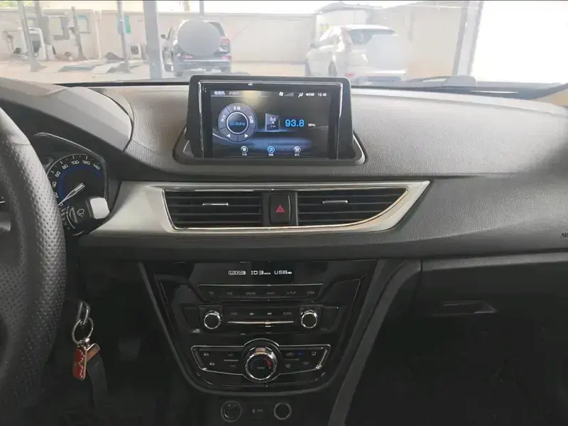 2015 Changan Yuexiang V7 с пробегом 75 300 км