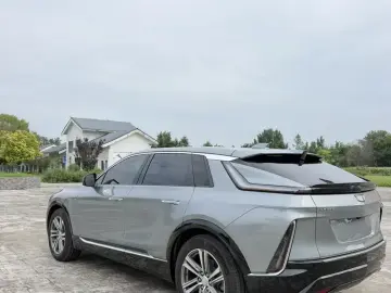 2024 Cadillac IQ Rui Ge с пробегом 11 000 км