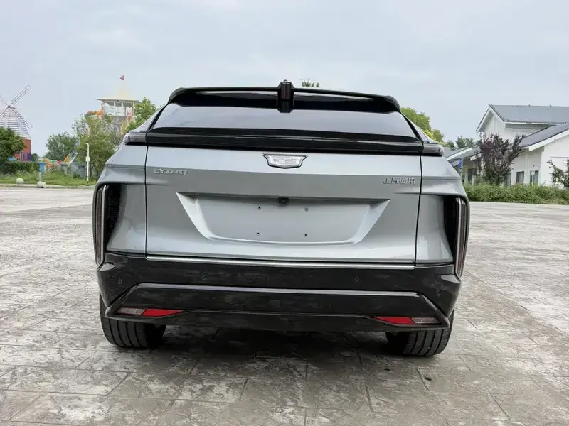 2024 Cadillac IQ Rui Ge с пробегом 11 000 км