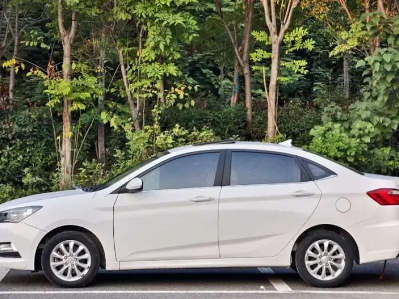 2016 Changan Yuexiang V7 с пробегом 48 000 км