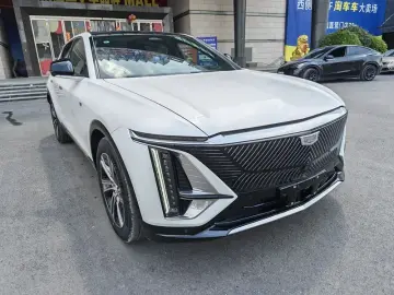 2022 Cadillac IQ Rui Ge с пробегом 32 000 км