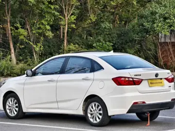 2016 Changan Yuexiang V7 с пробегом 48 000 км