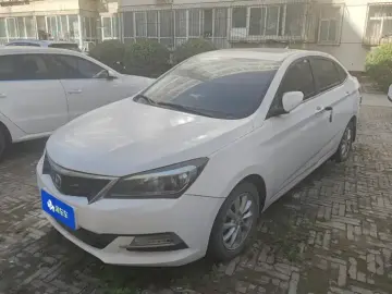 Changan Yuexiang V7