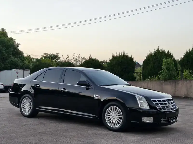 2012 Cadillac SLS с пробегом 152 000 км