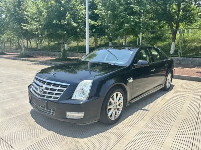 2010 Cadillac SLS с пробегом 200 000 км
