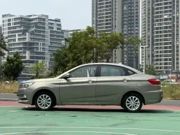 2015 Changan Yuexiang V7 с пробегом 107 000 км