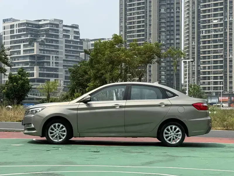 2015 Changan Yuexiang V7 с пробегом 107 000 км