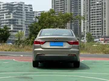 2015 Changan Yuexiang V7 с пробегом 107 000 км