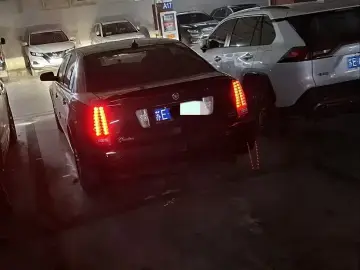 2011 Cadillac SLS с пробегом 146 000 км