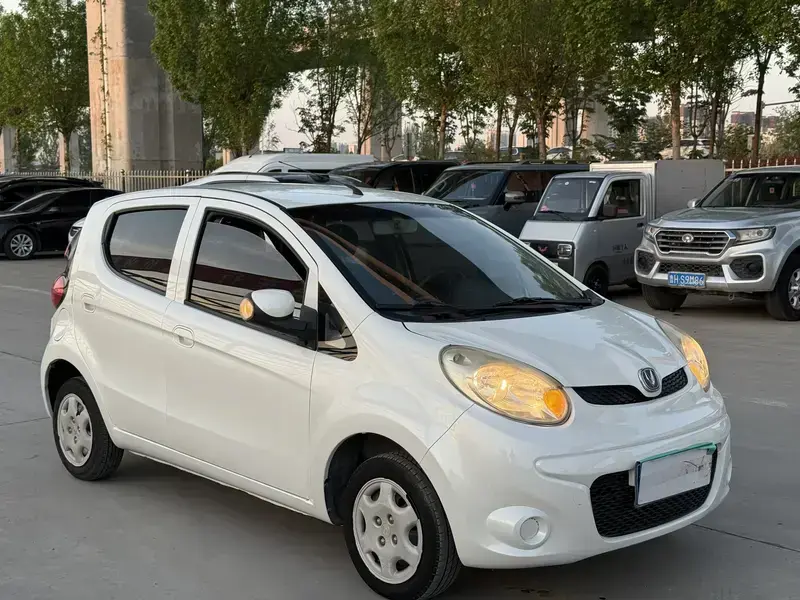 2012 Changan BenBen MINI с пробегом 80 000 км