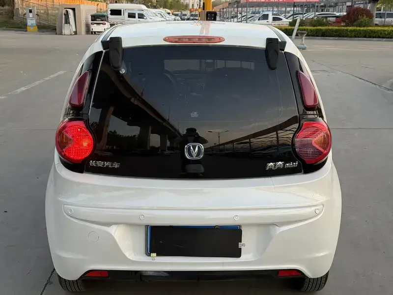 2012 Changan BenBen MINI с пробегом 80 000 км