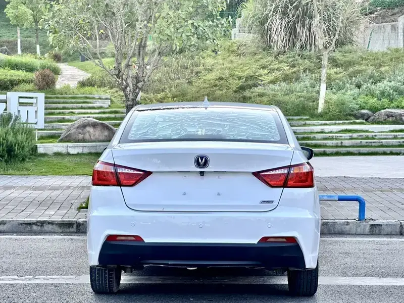 2015 Changan Yuexiang V7 с пробегом 82 500 км