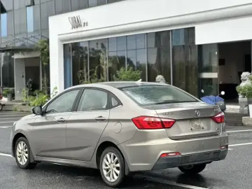 2015 Changan Yuexiang V7 с пробегом 77 000 км